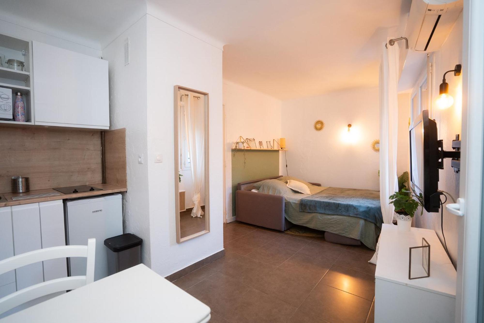 Apartmán Location Studio Avec Loggia Antibes Exteriér fotografie